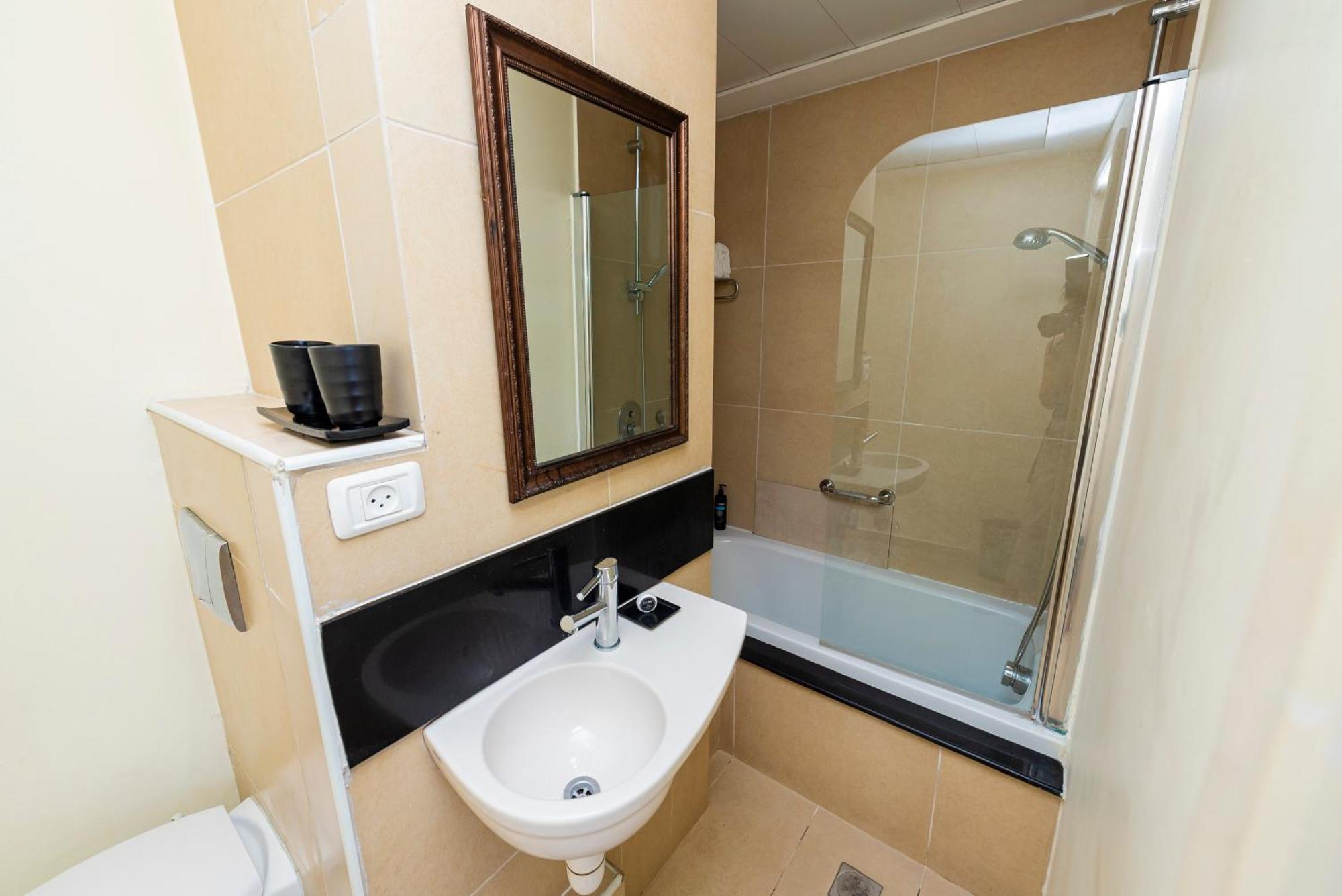 Hotel Basel Tel-Aviv Zewnętrze zdjęcie